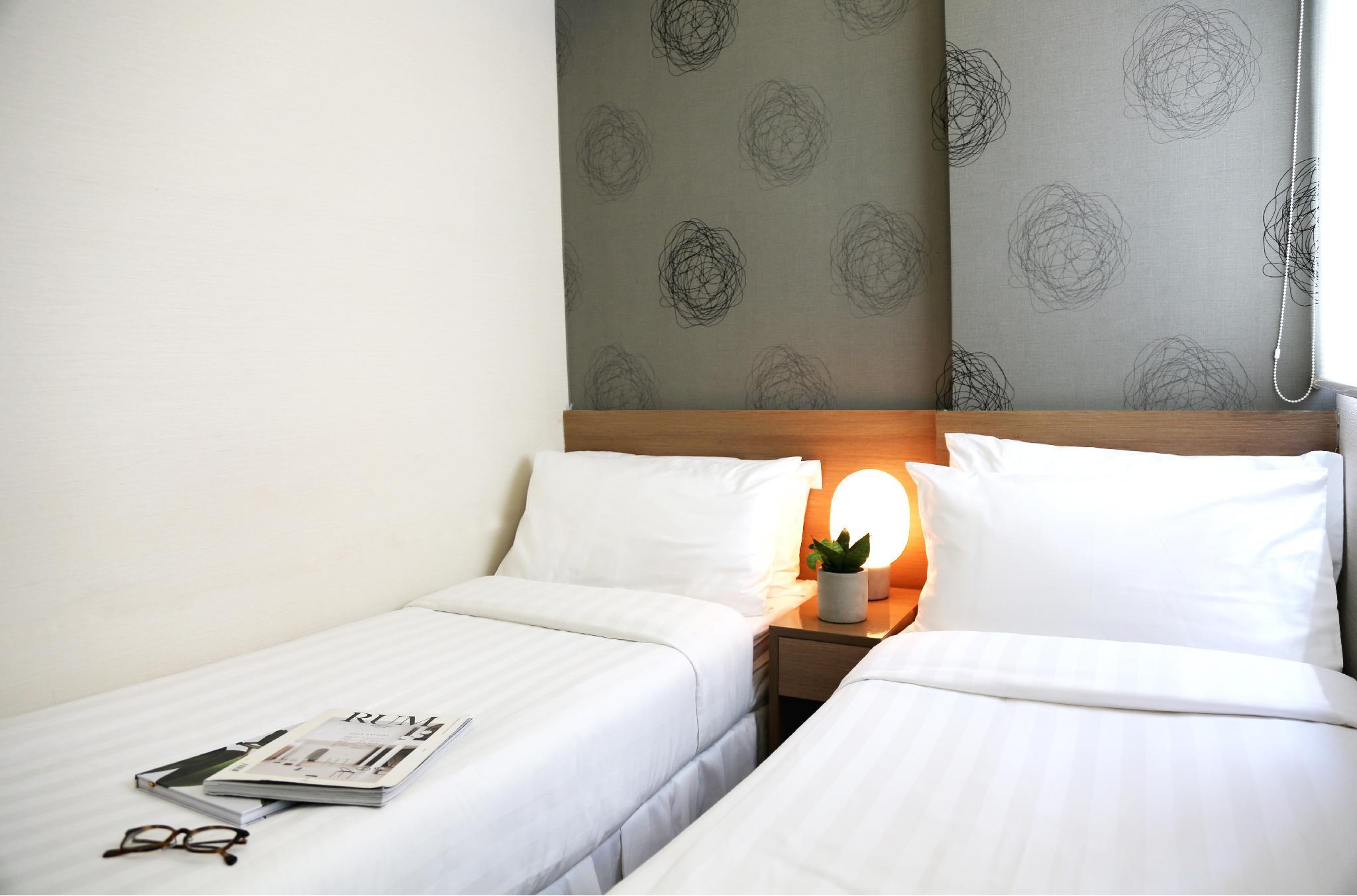 Bridal Tea House Hotel - Yaumatei Hong Kong Exterior photo